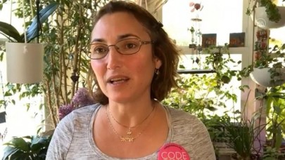 Yahudi aktivist Ariel Gold: İsrail savaş suçu işliyor