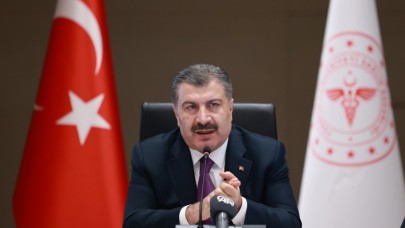 Bakan Koca "Yanınızda kimse yoksa maske takmanız gerekmiyor" dedi,  herkes aynı soruyu sordu