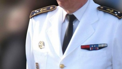 Bildirici amirallerden Tümamiral Orhan Özer öldü