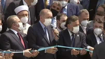 Cumhurbaşkanı Erdoğan'ın 'Sen beni mahvettin' çıkışı kurdele kesimine damga vurdu