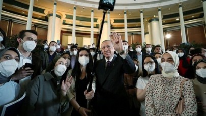 Cumhurbaşkanı Erdoğan,  Millet Kütüphanesi'nde gençlerle buluştu: Flaş açıklamalar