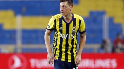 Fenerbahçe'de Mesut depremi: ABD'ye gitmeye karar verdi!