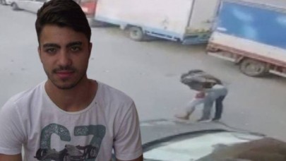 Gaziosmanpaşa'da bıçaklanan Abdülsamet Kurtay öldü: Amcası sırtında taşıdı,  kurtaramadı