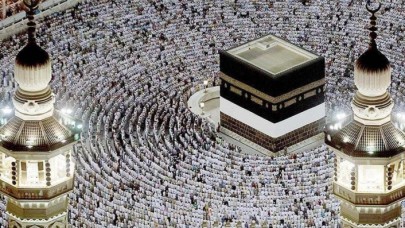 Hacı adayları merakla bekliyordu: Suudi Arabistan,  hac kararını verdi