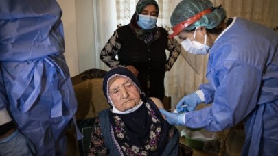 İçişleri Bakanlığı'ndan aşı olmayan 65 yaş üstüne kötü haber!