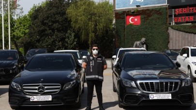 İstanbul merkezli 9 ilde yapılan operasyonda 24 lüks otomobile el konuldu