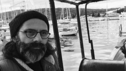 İzmir'de eğitim camiası yasta: Öğretmen Fuat Orkun Subaşı öldü