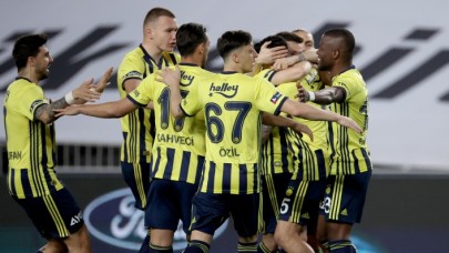 Kadıköy'de Fener alayı: Erzurumspor'u 8 dakikada dağıttı! 