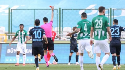 Konyaspor-Trabzonspor: Kırmızı kart,  sayısız pozisyon,  Uğurcan ve 2 gol