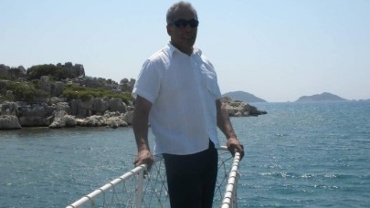 Kuşadası'nda sahte alkol şüphesi: Faruk Bozaba öldü