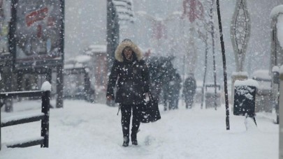 Meteoroloji il il uyardı: Kar geri geliyor,  sıcaklık sıfırın altına düşecek!