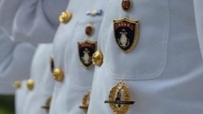 Bildirici amirallerle ilgili flaş karar