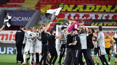 Selam durun Kara Kartal'a: Şampiyon Beşiktaş!