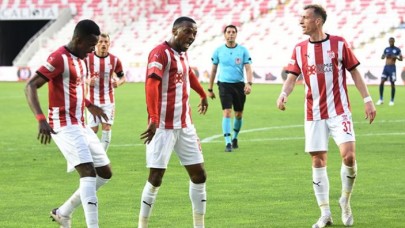 Sivasspor'un bileğini Kasımpaşa da bükemedi: 19. zafer haftası