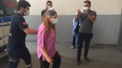 Tavuk yemeği tartışması kanlı bitti: Gelin,  kayınpederini bıçakladı!