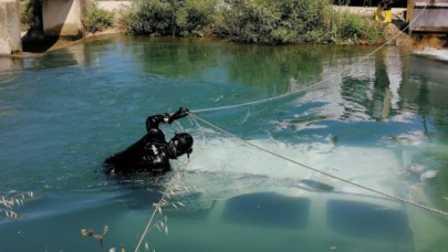 Adana'da sulama kanalına uçan araçtaki Süleyman Boztay ve Fırat Pehlivan öldü