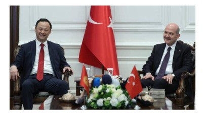Bakan Soylu,  Kırgızistan Dışişleri Bakanı Kazakbayev ile görüştü