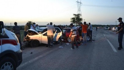 Biga'da katliam gibi kaza: Arif Zorlu,  Hatice Zorlu ve Mehmet Aydoğdu öldü,  4 ağır yaralı var