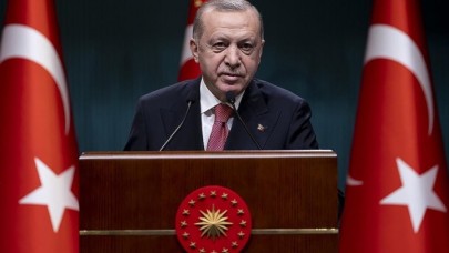 Cumhurbaşkanı Erdoğan,  Abdurrahim Karakoç ile Cahit Zarifoğlu'nu andı