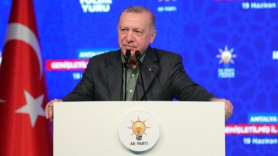 Cumhurbaşkanı Erdoğan: İzmir'deki provokatif saldırıyı en şiddetli şekilde kınıyoruz