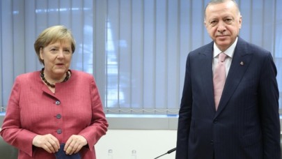 Cumhurbaşkanı Erdoğan,  Almanya Başbakanı Merkel ile bir araya geldi