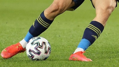 Fenerbahçe,  İngiliz stoperle anlaştığını resmen açıkladı