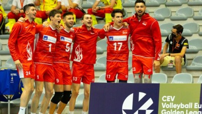 Futbolda hüsran,  voleybolda sevinç: A Milli Erkek Voleybol Takımı,  CEV Avrupa Altın Ligi şampiyonu oldu!