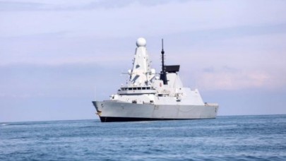 İngiltere’nin gizli Karadeniz savaş planı otobüs durağında bulundu