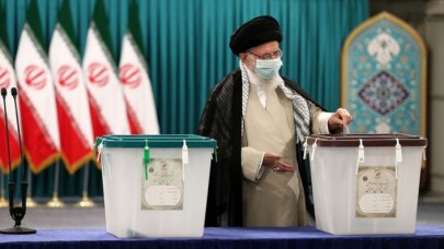 İran'da kritik gün: 60 milyon sandık başında