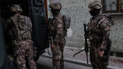 İstanbul'da şafak operasyonu: 30 adrese baskın