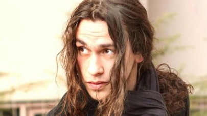 Kahreden ölüm! Genç oyuncu Avni Burak Yenice hayatını kaybetti