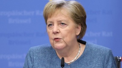 Merkel'den Türkiye açıklaması:Diyalog gündemini hızla hayata geçirmeliyiz