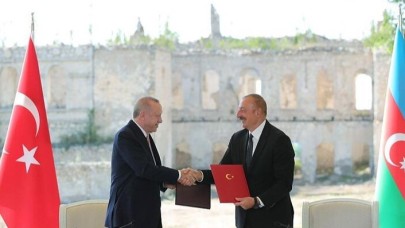 Ruslar kabul etti: Şuşa Deklarasyonu,  Türkiye'nin tüm 'Türk Dünyası' liderliğine attığı adımdır