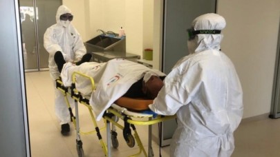 Sinovac aşısı olanlar Delta varyantından ölmeye başladı! Acil diyerek çağrı yaptı