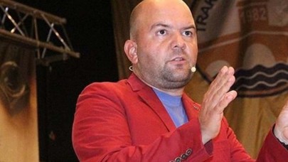 Tarihçi-yazar Talha Uğurluel'e FETÖ'den hapis cezası