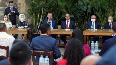 Cumhurbaşkanı Erdoğan,  KKTC'de gençlerle buluştu: Külliye ile ilgili flaş açıklama