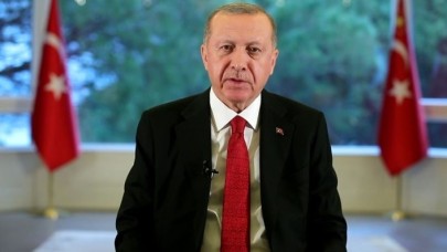 Cumhurbaşkanı Erdoğan millete seslendi: Hainlerden hesap sormaya devam edeceğiz
