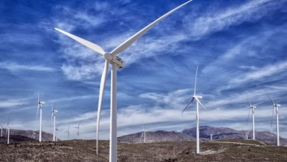 Elektriğin yüzde 12'si rüzgar ve güneşten elde edildi