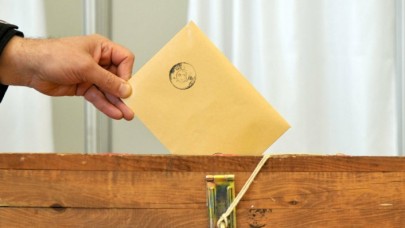 "Erken seçim yapılacak mı?" sorusuna ünlü anketçiden çok net yanıt! Tarih bile verdi