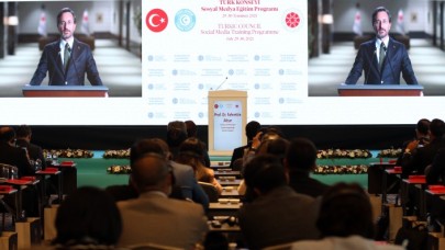 Fahrettin Altun'dan Ecem Güçlük açıklaması: Amacımız yalanın her türlüsünü bertaraf etmek