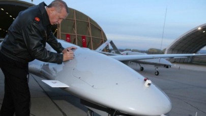 Fransız basınından Türk SİHA'ları ile ilgili bomba itiraf: Geç kaldık!