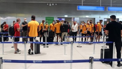 Galatasaray'a Yunanistan'da skandal karşılama: Kafile maç yapmadan geri döndü