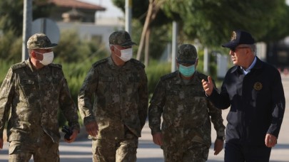 Milli Savunma Bakanı Akar,  Yunanistan'ı uyardı: 3-5 kullanılmış uçakla mümkün değil!