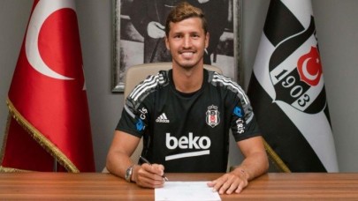 Salih Uçan resmen Beşiktaş’ta