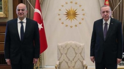 Sert Türkiye çıkışlarıyla bilinen Yunan bakandan Atatürk vurgulu Erdoğan övgüsü!