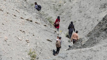 Sosyal medyada göçmenlerle ilgili dolaşan görüntülerle ilgili güvenlik kaynaklarından açıklama