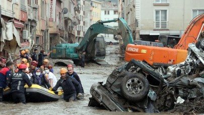 Afet bölgesinde can kaybı 51'e yükseldi