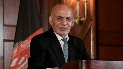 Afganistan'dan kaçan Cumhurbaşkanı Eşref Gani'den ilk açıklama: Ne kadar para götürdü,  dönecek mi?