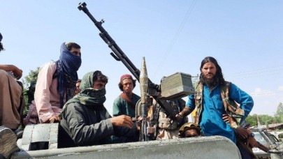 Afganistan'dan korkunç haberler geliyor: Taliban halka yaylım ateşi açtı,  çok sayıda ölü ve yaralı var