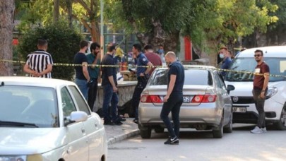 Afyonkarahisar'da dehşet: Polis Atilla Aydemir eşi Gönül Aydemir,  kayınpederi Nuray Akdeniz ve kayınvalidesi Kadriye Akdeniz'i öldürüp,  intihar etti